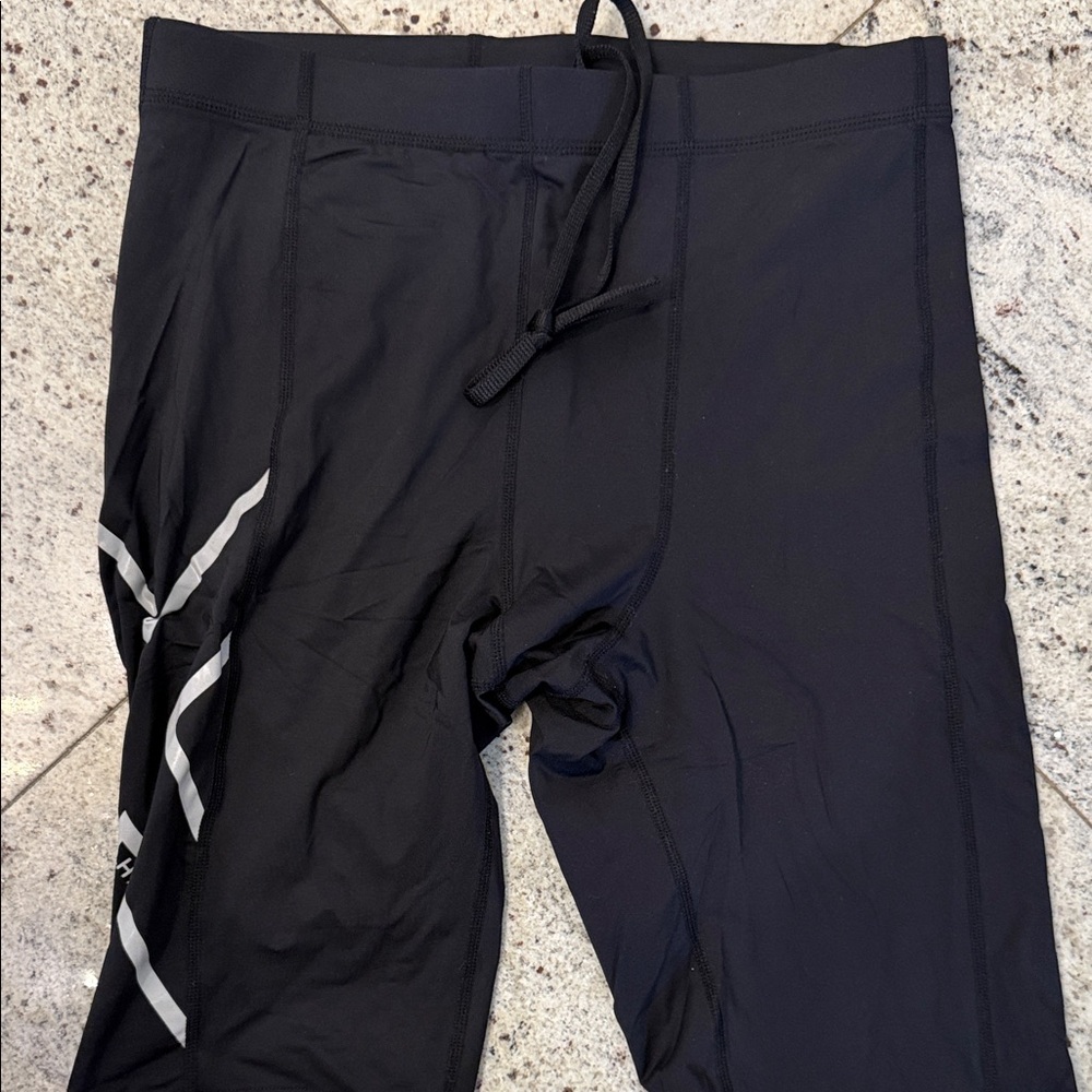 Compression shorts - Picture 3 of 5